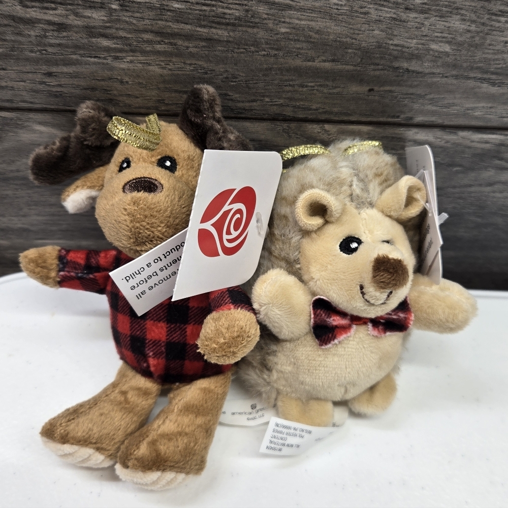 HALLMARK HOLIDAY PLUSH MOOSE Hedgehog New w/tag Flannel Christmas‎ Ornament